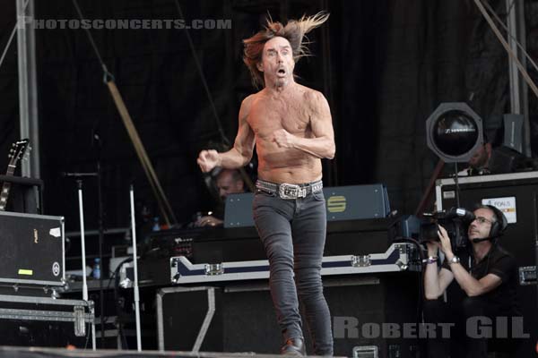 IGGY POP - 2016-08-28 - SAINT CLOUD - Domaine National - Grande Scene - 